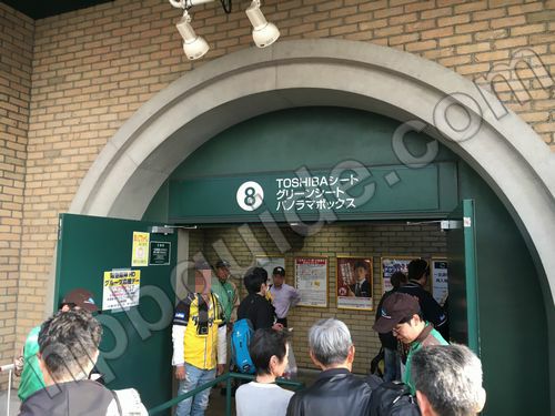 甲子園の入り口